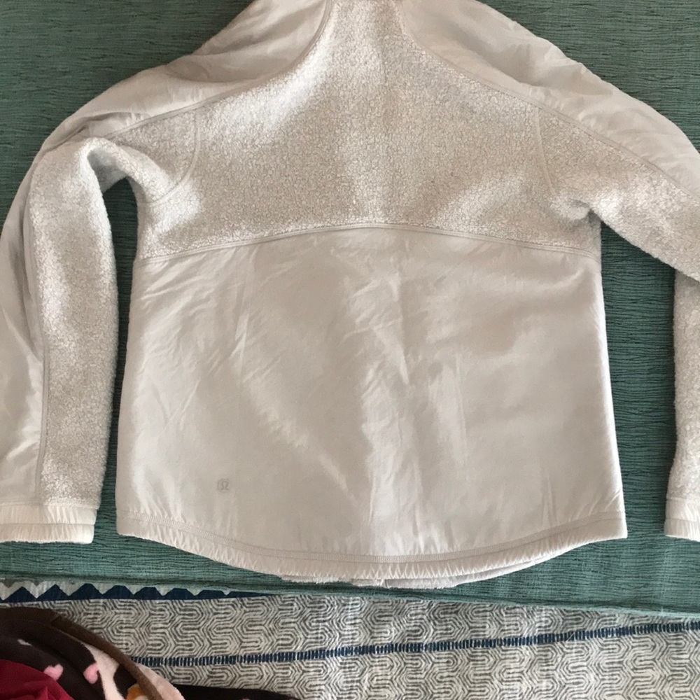 Lululemon grey jacket - Picture 3 of 6